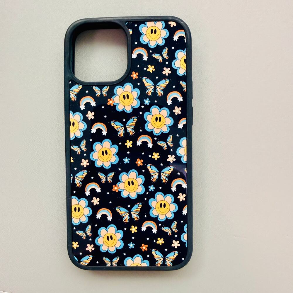 IPHONE 13 MINI CASE SMILEY AND BUTTERFLY PATTERN